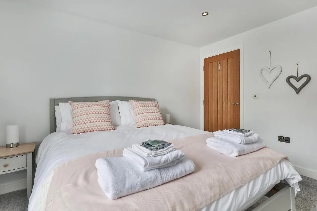 Finest Retreats - 13 Belle House - Apartment 2 Filey 0*,  Reino Unido